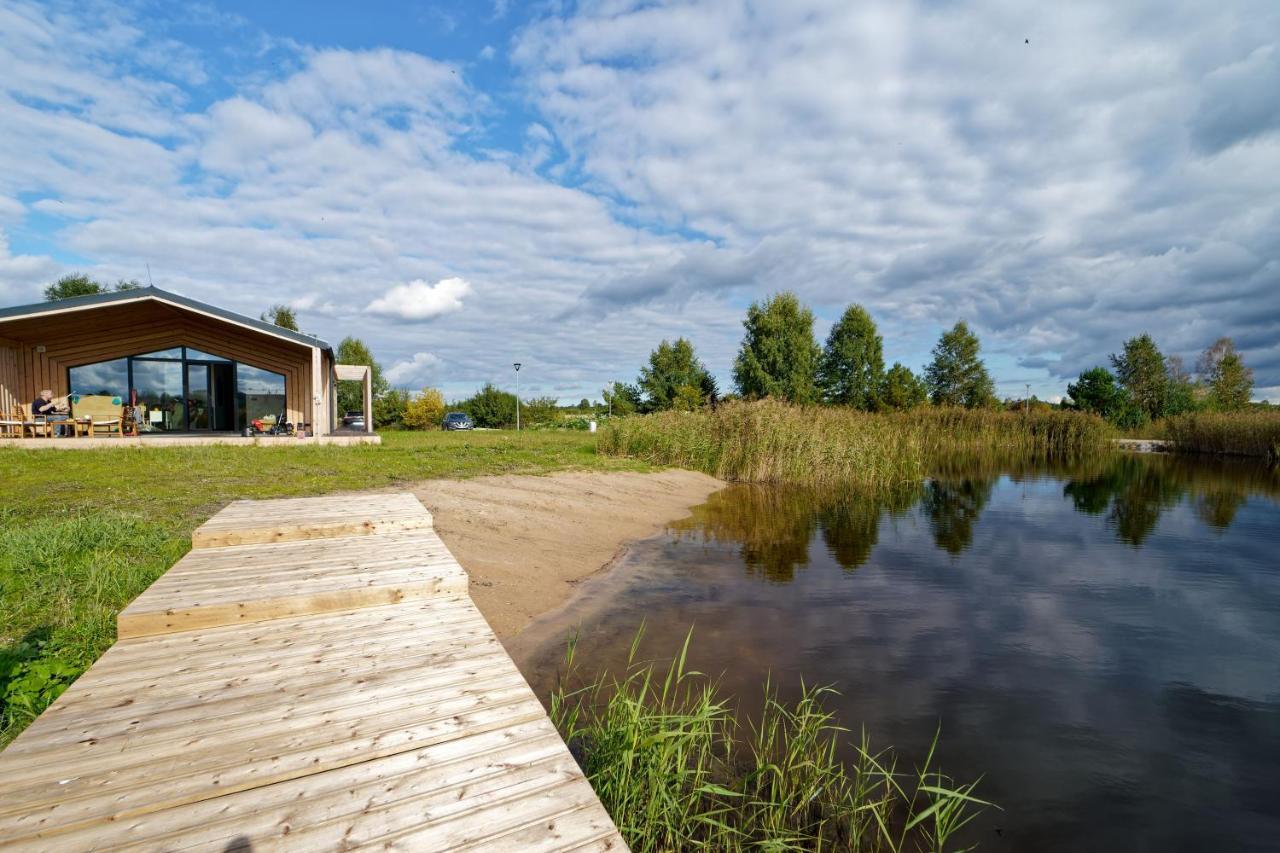Lielpiles Villa Radzinciems Luaran gambar