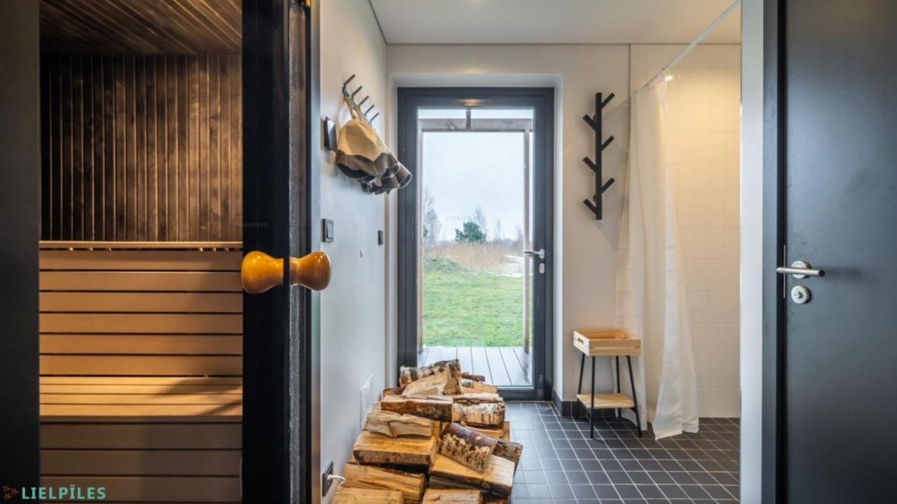 Lielpiles Villa Radzinciems Luaran gambar