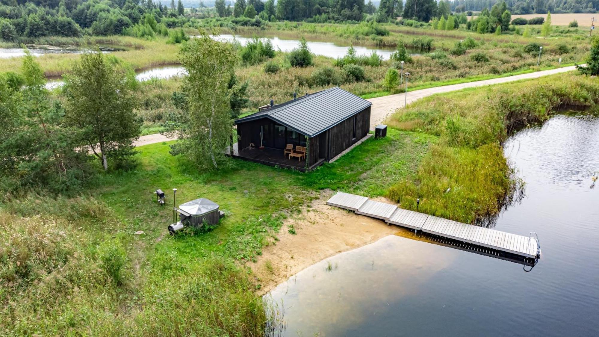 Lielpiles Villa Radzinciems Luaran gambar